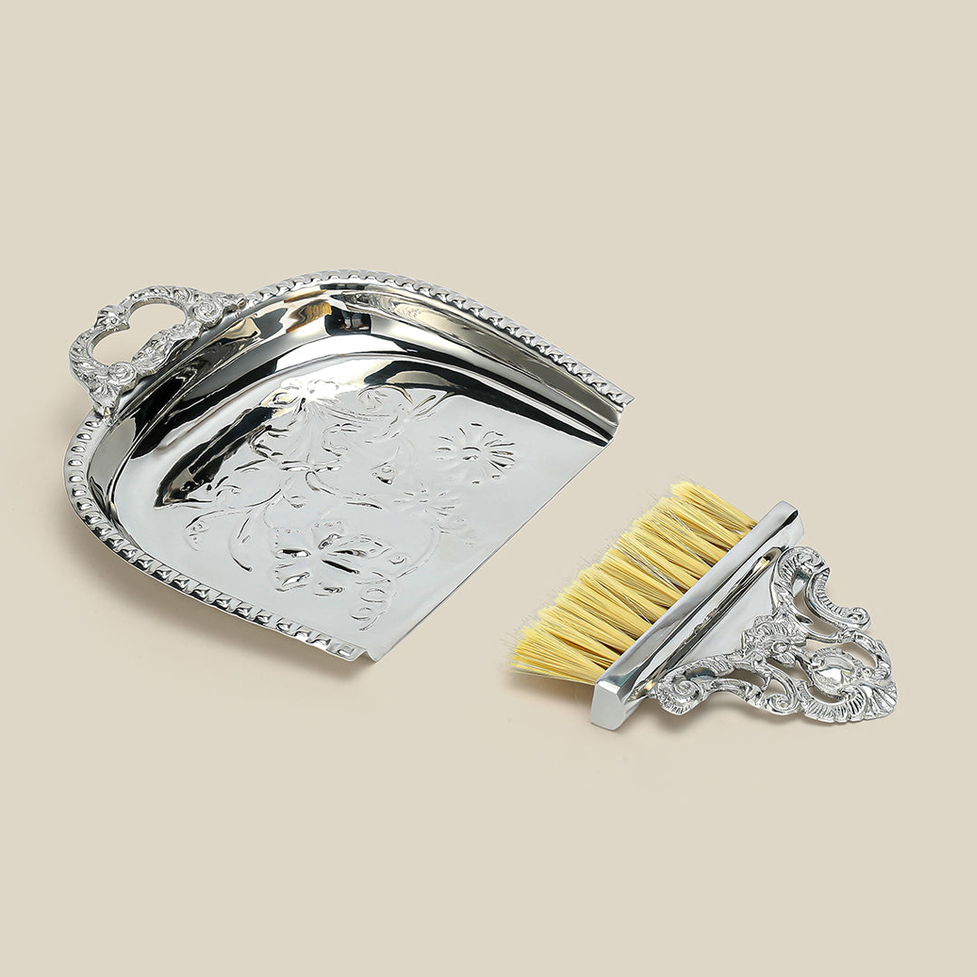 Latifa Brass Dust PAN with brush Set