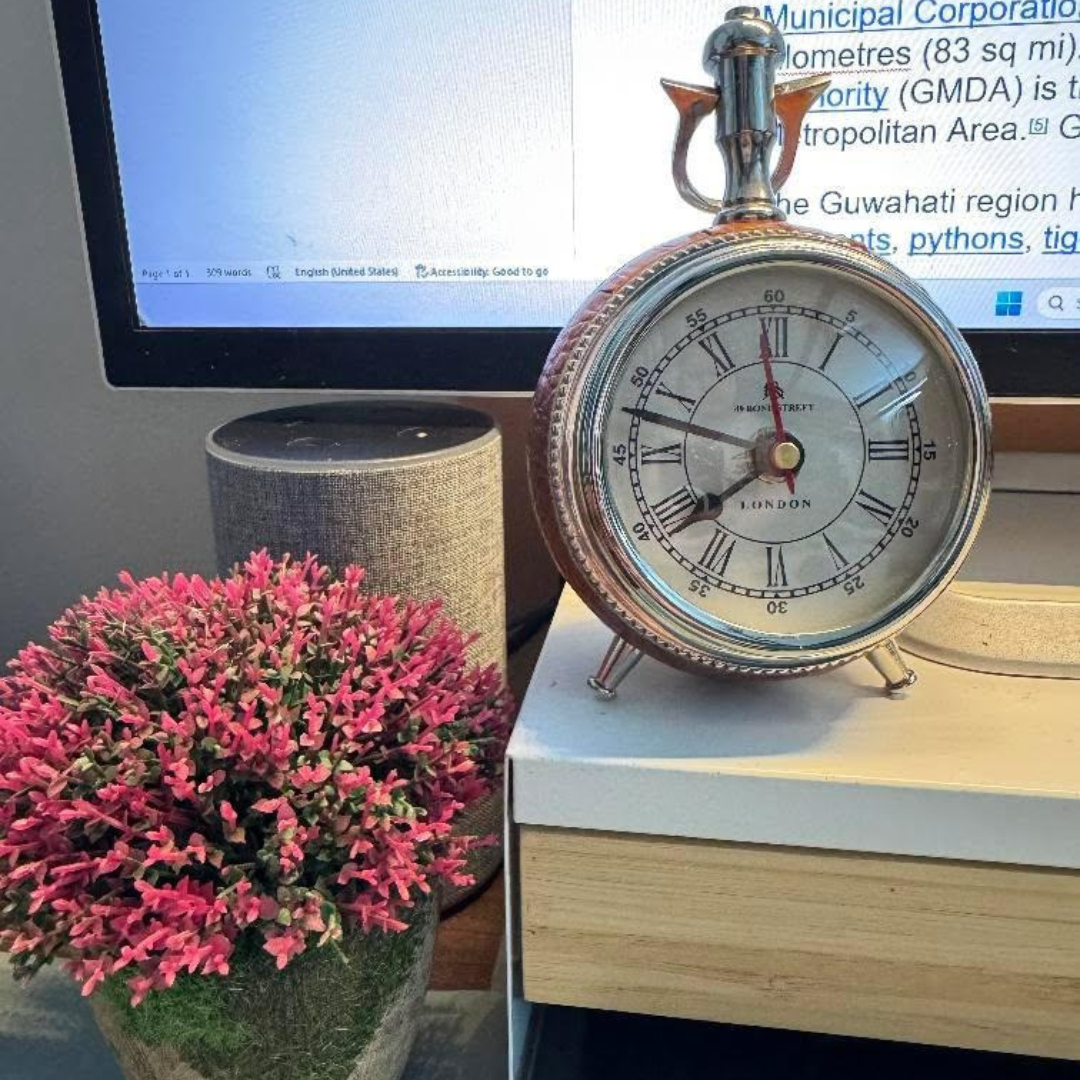 Minuto Vintage Desk Clock