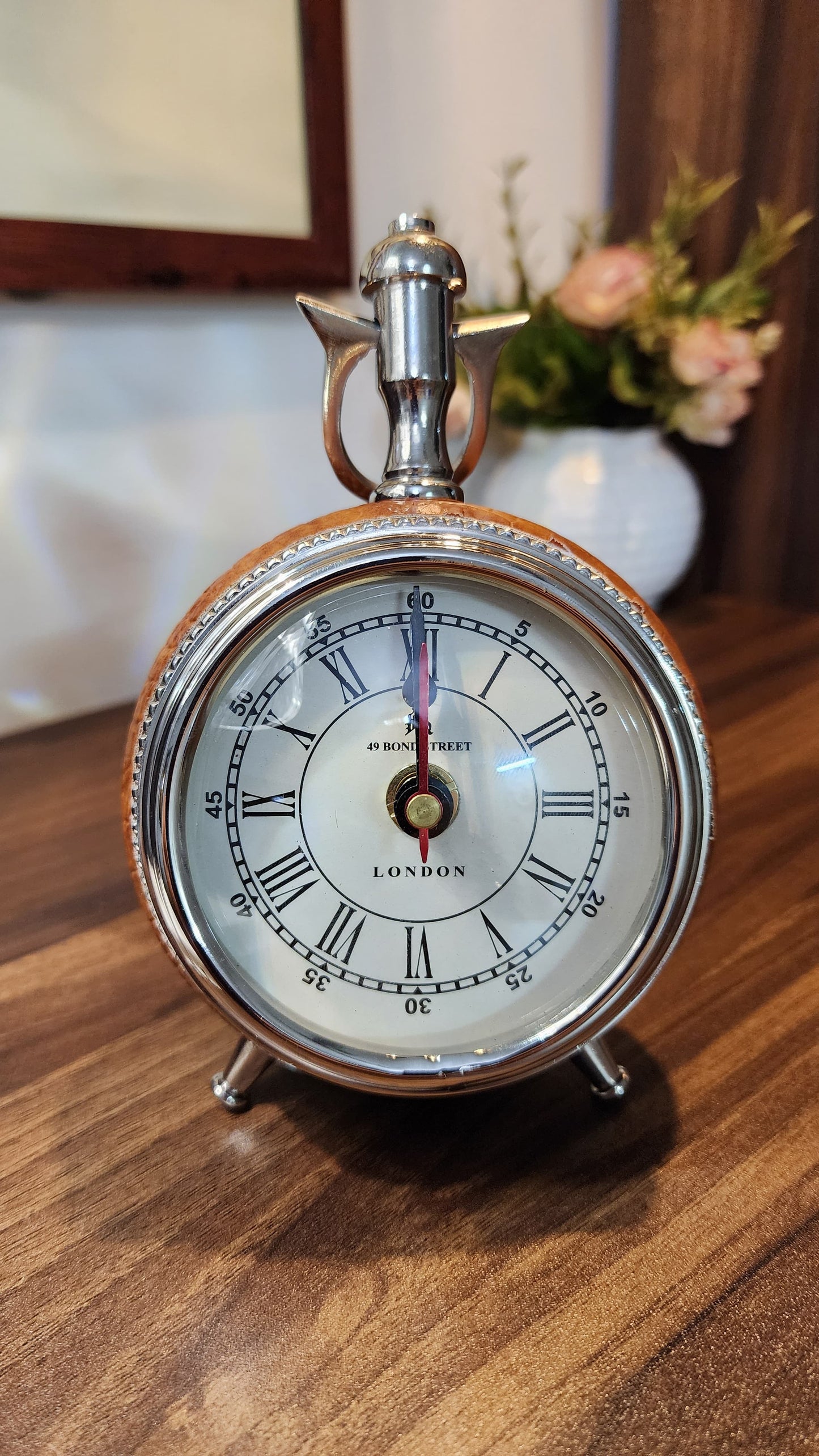 Minuto Vintage Desk Clock