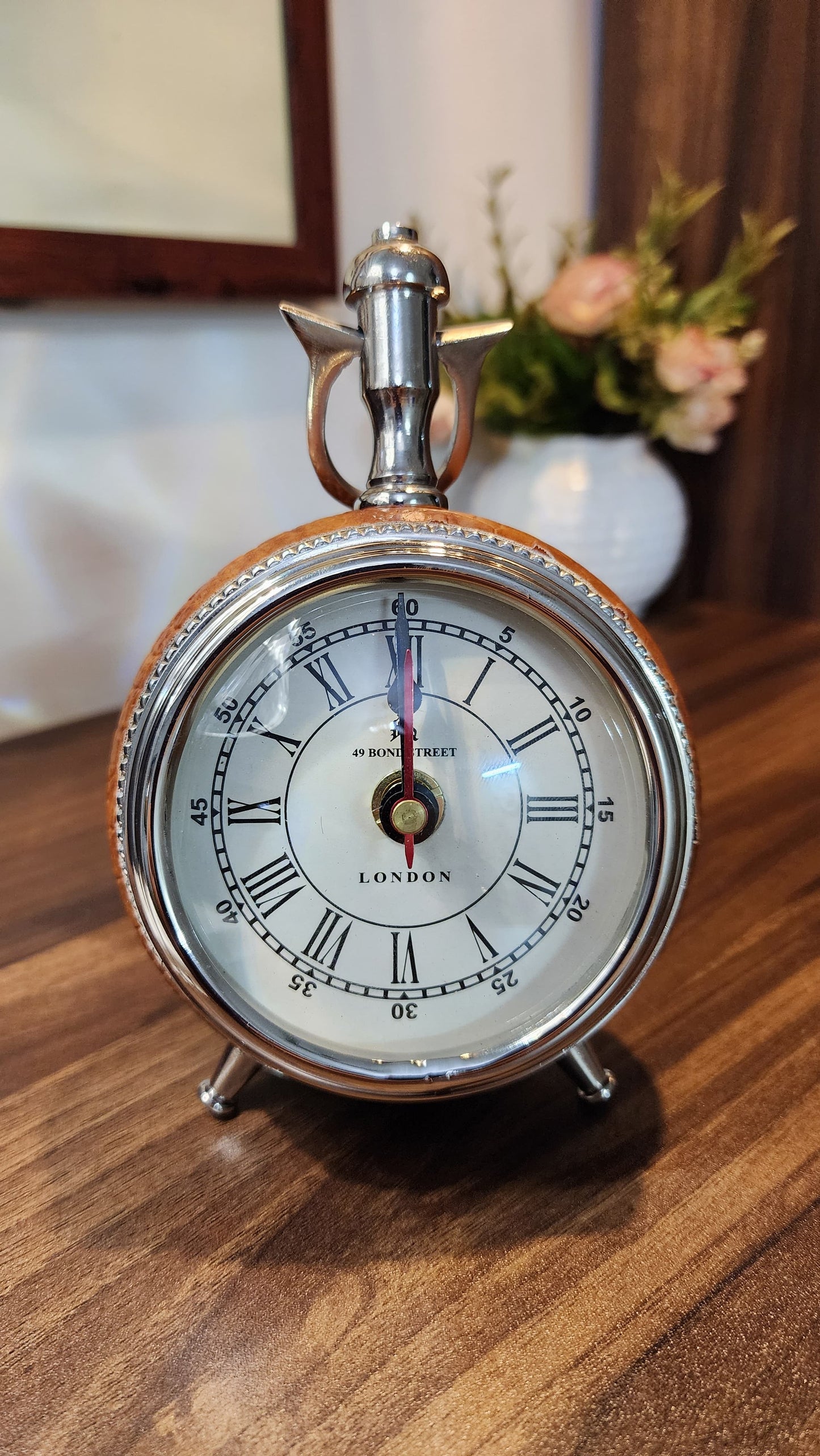 Minuto Vintage Desk Clock