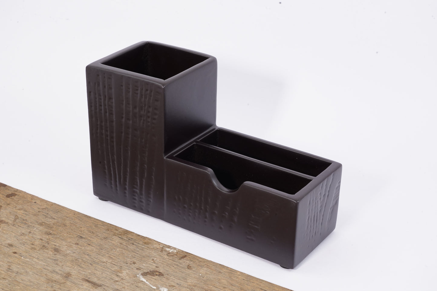 Basic pen stand brown