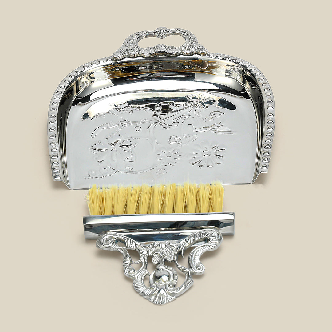 Latifa Brass Dust PAN with brush Set