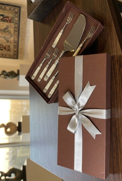 Momper MOP Pastry Server Set of 7 - With Ribbon and Wrapping