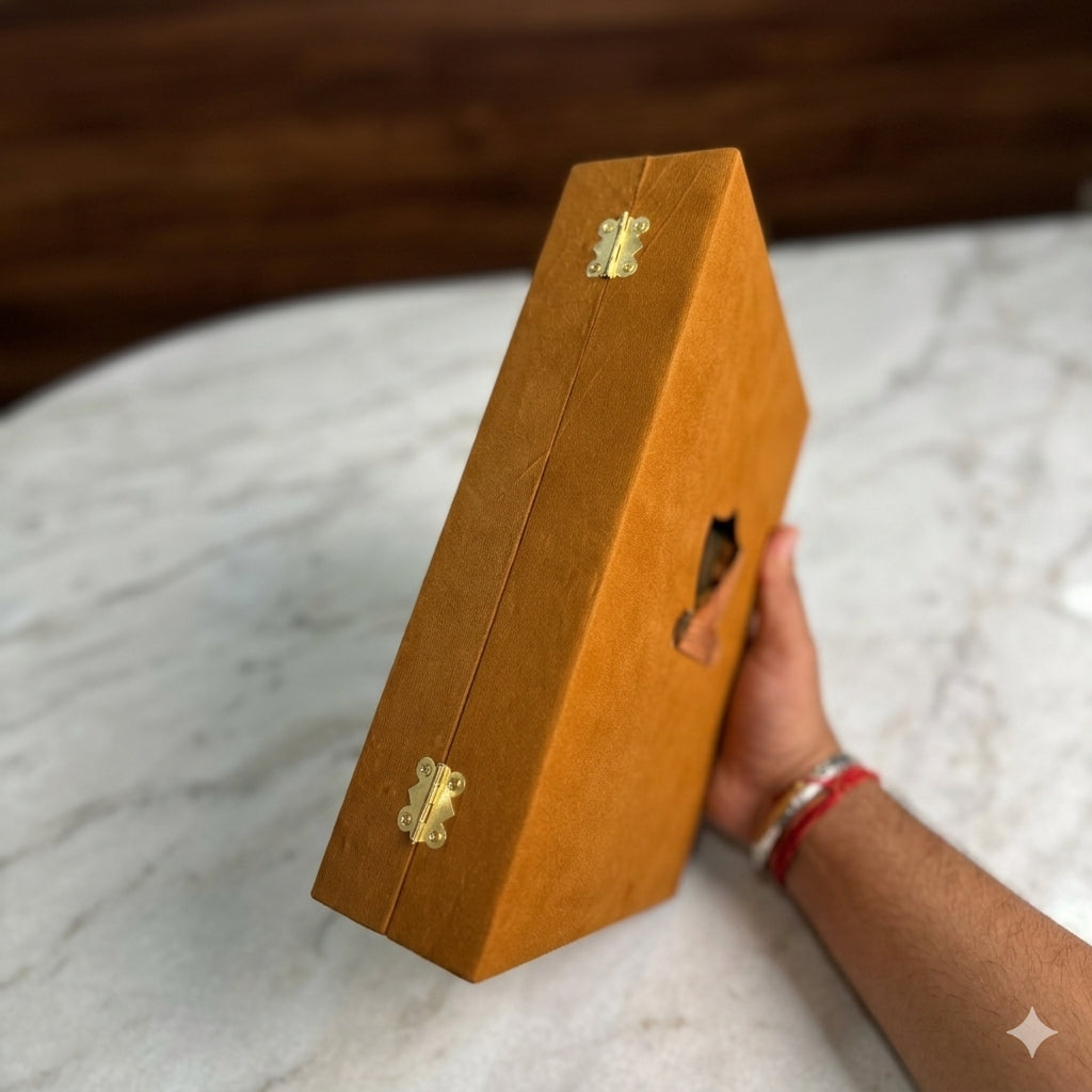 "I'm a Proud Reader" Luxury Case Premium Gift Set with a Complimentary Diary