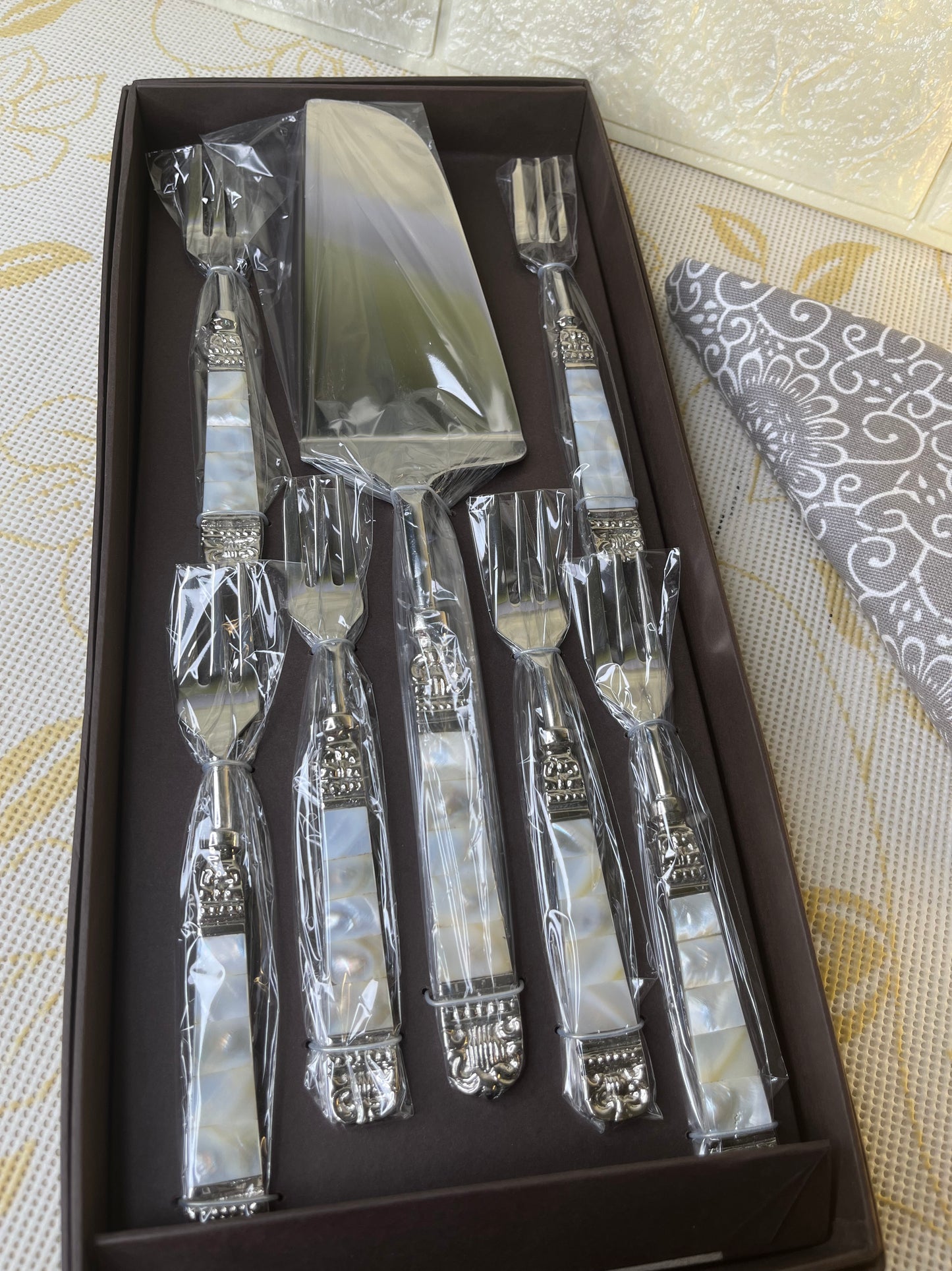 Momper MOP Pastry Server set of 7