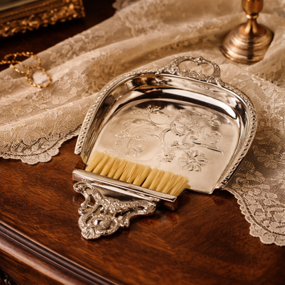 Latifa Brass Dust PAN with brush Set
