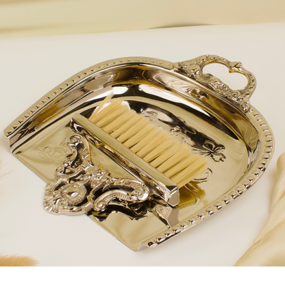 Latifa Dust PAN with brush Set Silver Finish